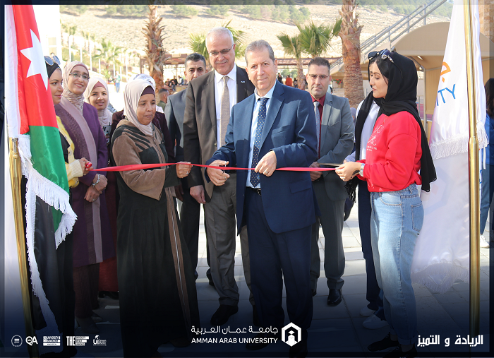 الرئيسية 777 23